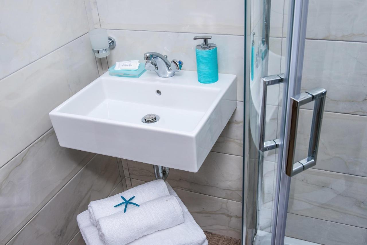 Floral Hotel Hersonissos  Ngoại thất bức ảnh